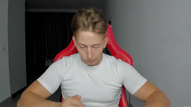 find0m master online show from October 2025 08:30:01 PM