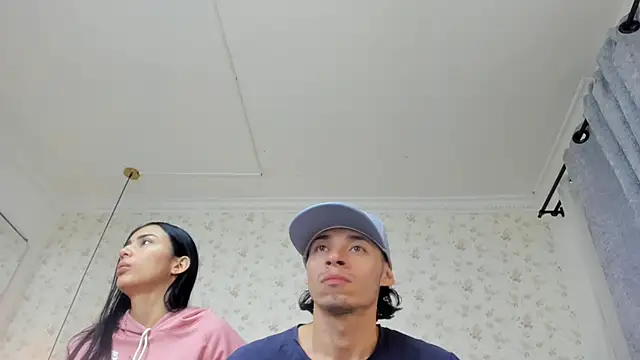 nicollandjhon online show from February 2026 11:37:02 AM