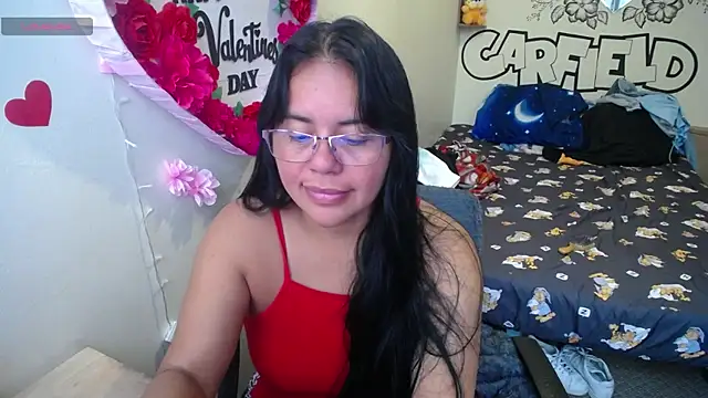 Miss  kendra  online show from May 2026 01:08:01 PM