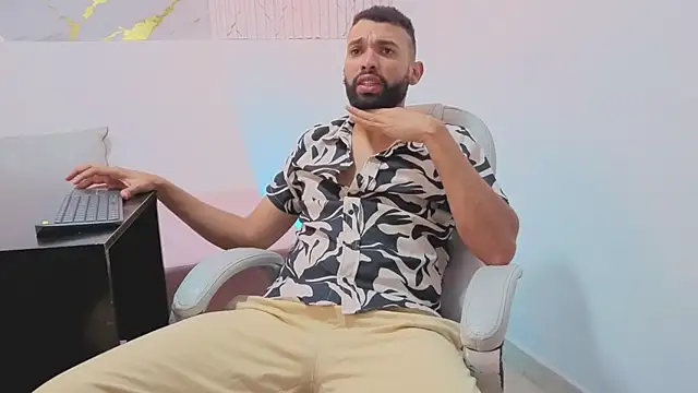 onlymen2025 online show from December 2025 10:41:02 PM