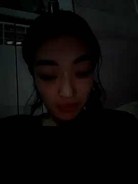 JessyHazee online show from October 2025 10:32:02 PM