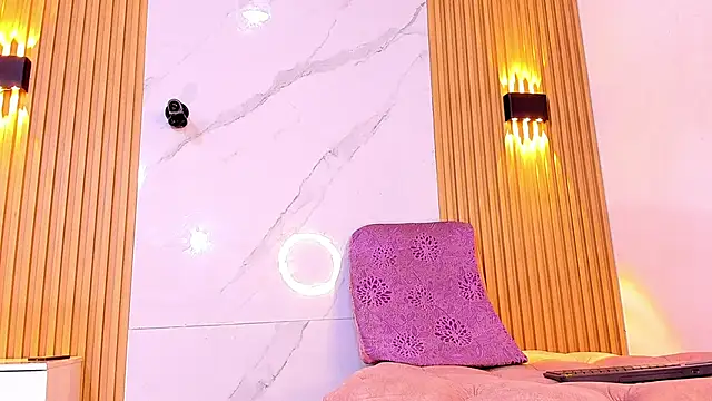 Ethan thouse online show from November 2025 07:42:01 AM