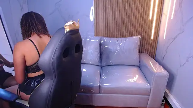 Snapshot of Kendall_rossii_ chatting on November 2025 11:46:01 PM Kendall rossii online show from November 2025 11:46:01 PM