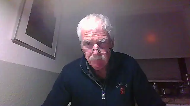 super-snoopy online show from December 2025 05:10:02 PM