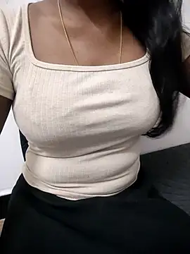 Tamilmallu-duskygirl03 online show from November 2025 05:24:01 PM