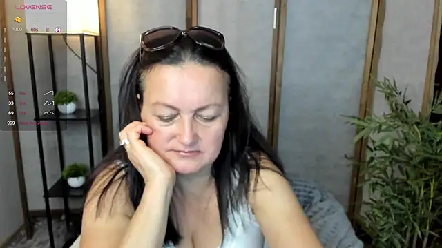 Snapshot of hottyannaa chatting on October 2025 02:34:02 AM hottyannaa online show from October 2025 02:34:02 AM