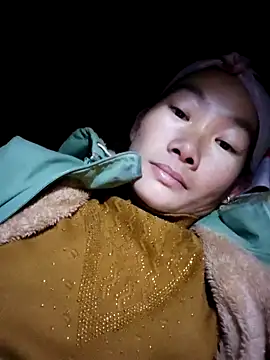 gio-thu online show from December 2025 06:11:01 AM