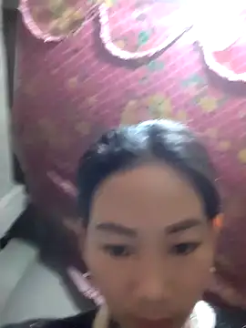 Snapshot of gio-thu chatting on February 2026 04:44:02 PM gio-thu online show from February 2026 04:44:02 PM