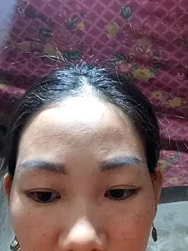 Snapshot of gio-thu chatting on February 2026 10:20:02 AM gio-thu online show from February 2026 10:20:02 AM