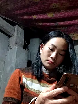 Snapshot of gio-thu chatting on February 2026 05:00:02 PM gio-thu online show from February 2026 05:00:02 PM