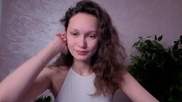 VeronaQueenn online show from October 2025 09:07:02 AM