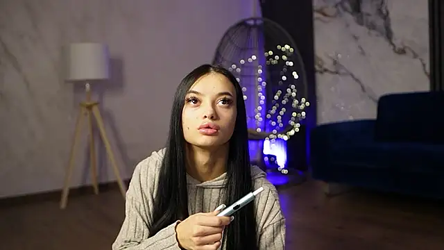 RachelRavee online show from January 2026 05:22:01 AM