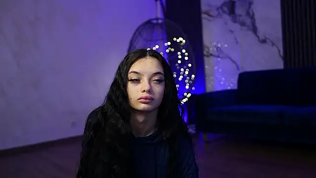 RachelRavee online show from February 2026 05:22:02 AM