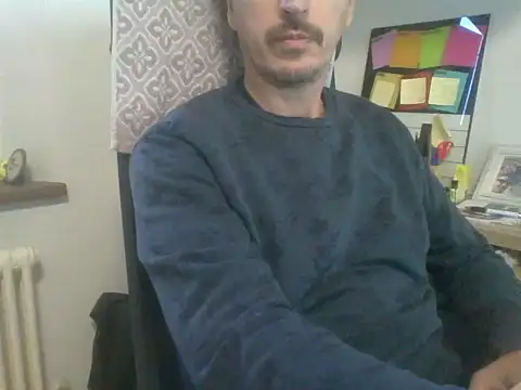 Snapshot of Kawayleo chatting on October 2025 09:34:02 AM Kawayleo online show from October 2025 09:34:02 AM
