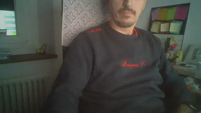 Snapshot of Kawayleo chatting on October 2025 10:21:02 PM Kawayleo online show from October 2025 10:21:02 PM