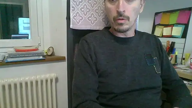 Snapshot of Kawayleo chatting on April 2026 04:31:02 PM Kawayleo online show from April 2026 04:31:02 PM
