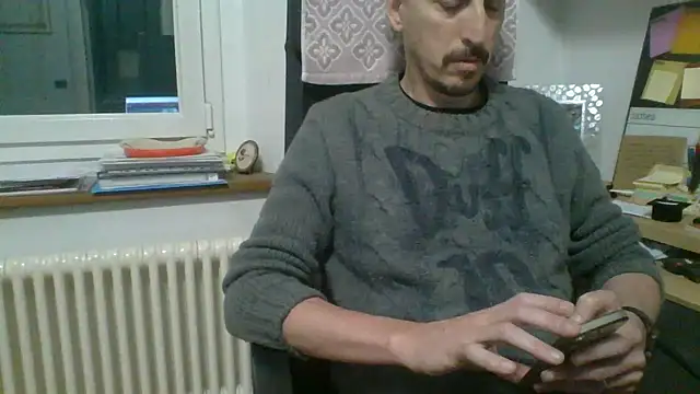 Snapshot of Kawayleo chatting on May 2026 10:45:01 AM Kawayleo online show from May 2026 10:45:01 AM