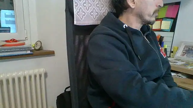 Snapshot of Kawayleo chatting on May 2026 11:07:02 AM Kawayleo online show from May 2026 11:07:02 AM