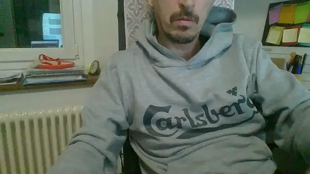 Snapshot of Kawayleo chatting on May 2026 08:11:02 AM Kawayleo online show from May 2026 08:11:02 AM