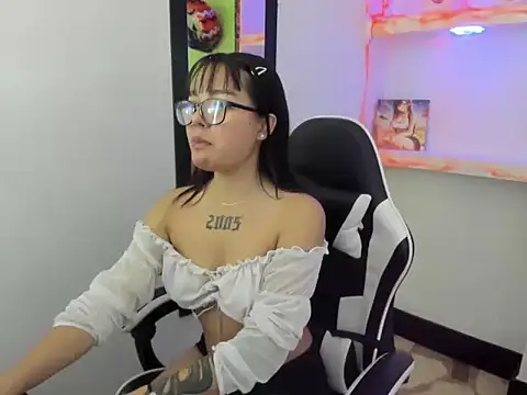 dayo evans online show from October 2025 09:22:01 PM