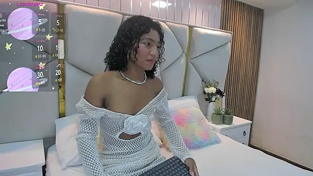 Snapshot of rebeca_brown_ chatting on May 2026 11:39:02 AM rebeca brown online show from May 2026 11:39:02 AM