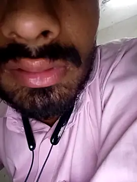 siddBus online show from October 2025 11:00:01 AM