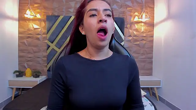 Vittoria Conti  online show from January 2026 01:37:02 PM