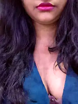 naina5 online show from October 2025 11:00:02 AM