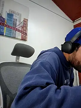 Nateskp 1 online show from October 2025 09:26:02 PM