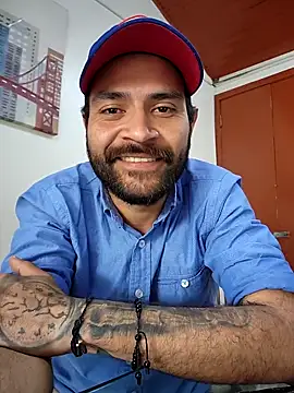 Nateskp 1 online show from October 2025 03:34:01 PM