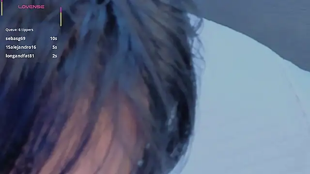 baby naomy online show from November 2025 02:26:01 PM