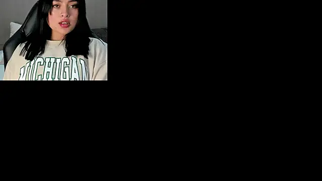 baby naomy online show from February 2026 02:16:01 AM