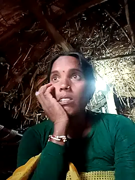 Cutsedi3 online show from October 2025 11:21:02 AM