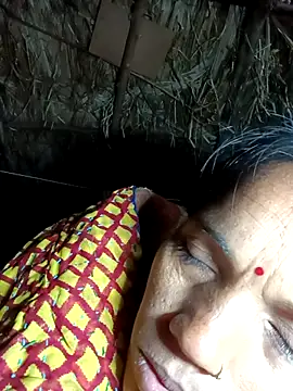 Cutsedi3 online show from January 2026 11:43:01 PM