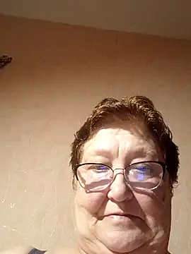 Snapshot of Katherine735 chatting on May 2026 07:52:02 PM Katherine735 online show from May 2026 07:52:02 PM