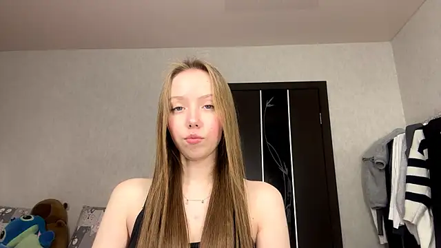 AntoniaMoravick online show from November 2025 07:24:01 PM