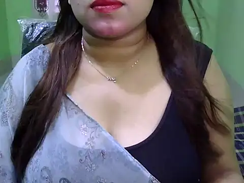 Snapshot of Kiara_pari chatting on October 2025 09:42:01 AM Kiara pari online show from October 2025 09:42:01 AM
