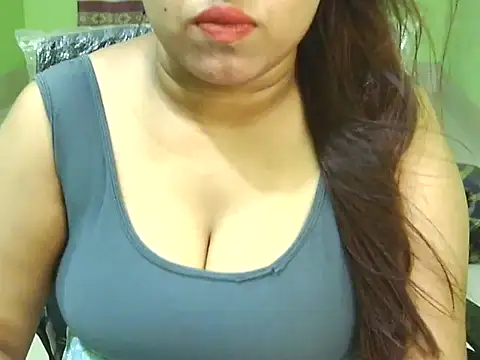Snapshot of Kiara_pari chatting on October 2025 02:29:01 PM Kiara pari online show from October 2025 02:29:01 PM