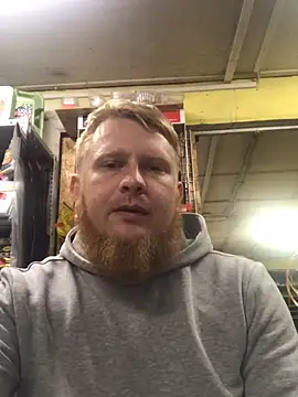 Snapshot of bodywork30 chatting on October 2025 03:29:01 PM bodywork30 online show from October 2025 03:29:01 PM