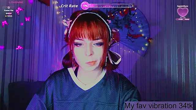 Snapshot of ArianaLight chatting on May 2026 05:00:01 PM ArianaLight online show from May 2026 05:00:01 PM
