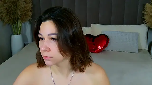 EdenSolis online show from January 2026 09:04:02 AM