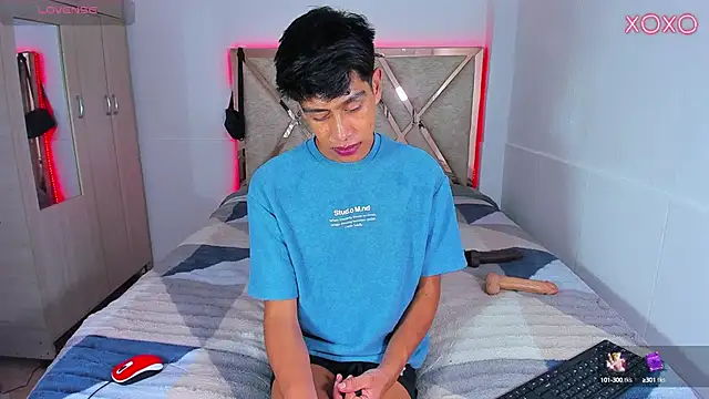 Jacovo2002 online show from October 2025 08:36:02 AM