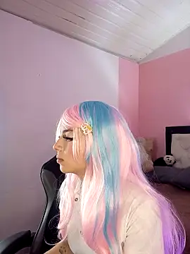 Barbieteeen online show from February 2026 06:26:01 AM