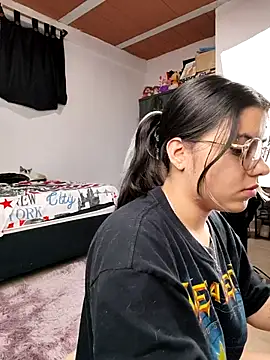 harper ks online show from November 2025 01:38:01 AM