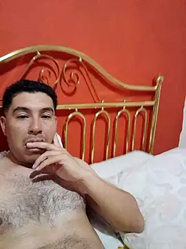 Snapshot of Ezeaxl chatting on October 2025 03:36:02 AM Ezeaxl online show from October 2025 03:36:02 AM