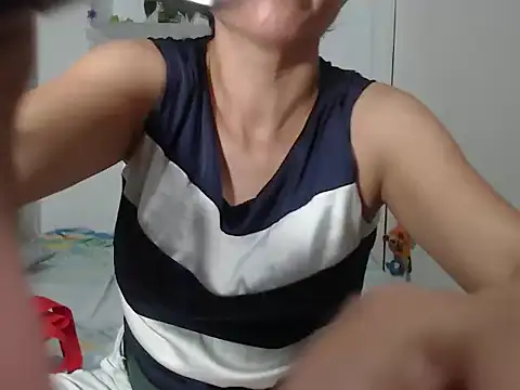 Renata Rivas online show from February 2026 03:44:01 AM