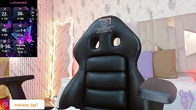 MARIANA TAY1 online show from November 2025 03:04:01 AM