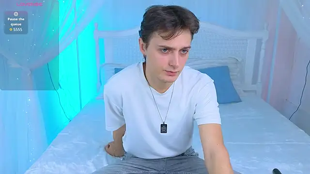 GGimperator  online show from October 2025 10:16:02 AM