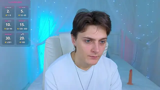 GGimperator  online show from November 2025 10:38:01 AM