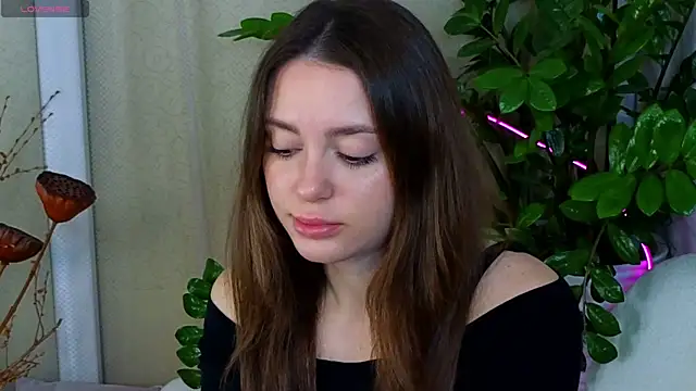 JulliRoss online show from October 2025 05:15:01 AM